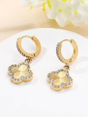 New! 18k Gold Plated Four Leaf Clover Crystal Hoop Drop Earrings